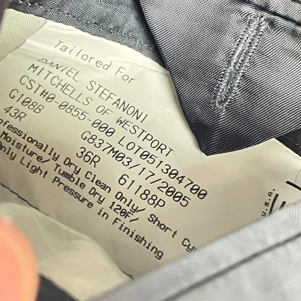 Hickey Freeman Loro Piana Tasmanian Super 120 Pinstripe Blazer 43R Charcoal Grey